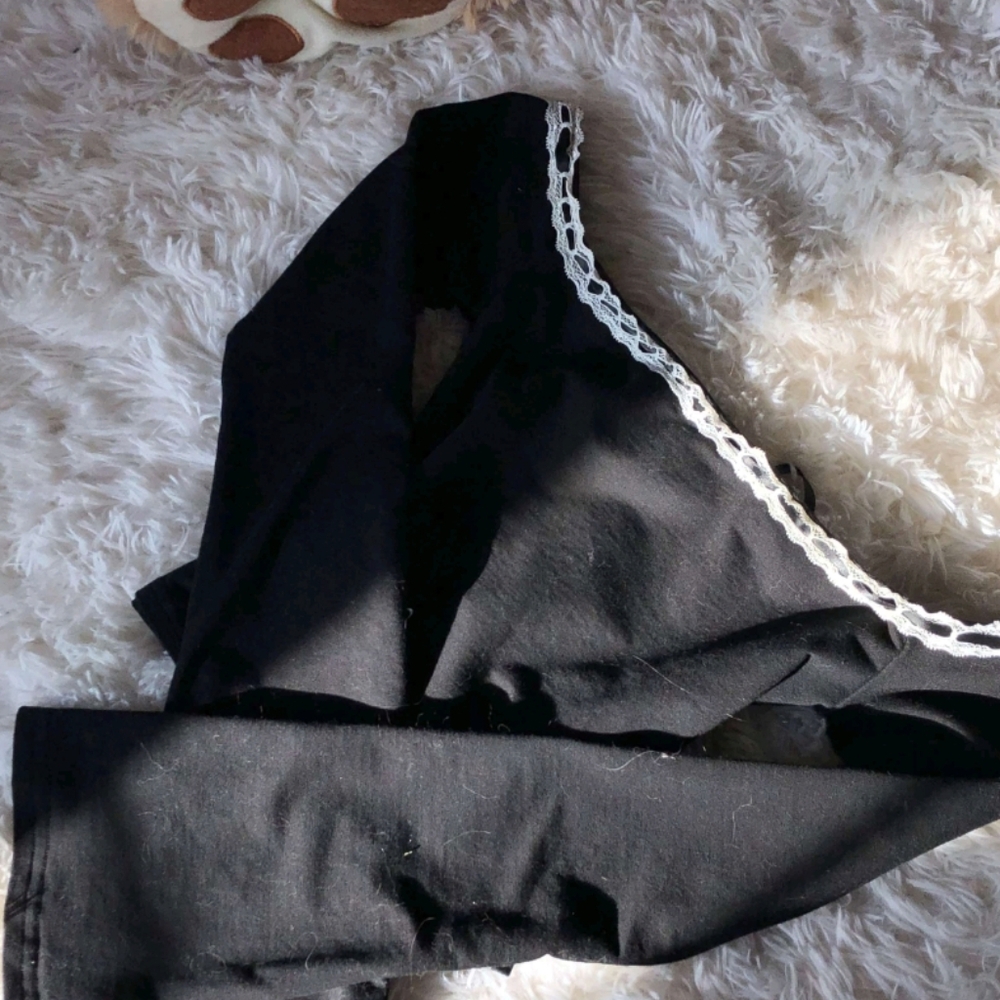 Edikted Off Shoulder Top